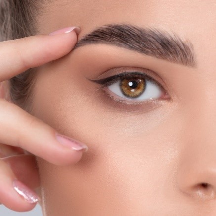 Wenkbrauw Microblading